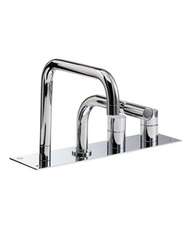 Crosswater Design Bath 4 Hole Set With Pull Out Spray | DE441DC