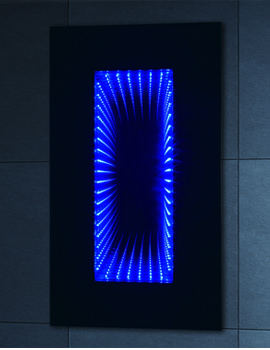Phoenix Infiniti Vertical Illuminated Mirror