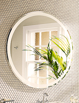 Iridia Round Mirror With Perimetral LED Lighting And Demister Device