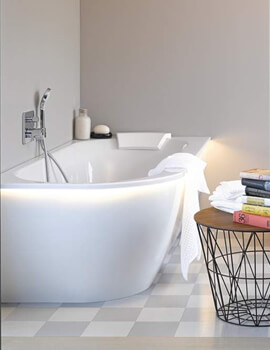 Duravit Darling New 1900 x 900mm Bath With Frame And Acrylic Panel - Image